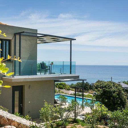 Villa Blue Sea Spathíon Eksteriør billede