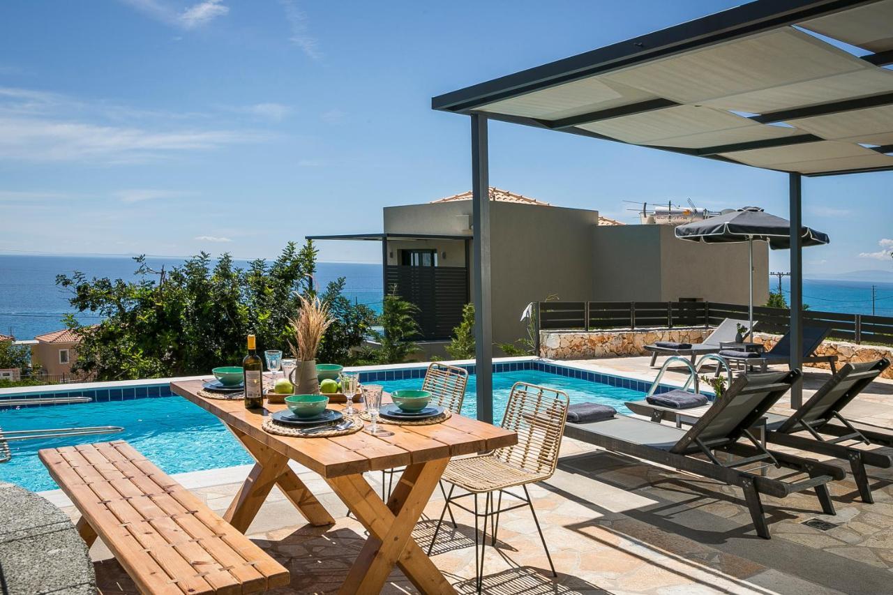 Villa Blue Sea Spathíon Eksteriør billede